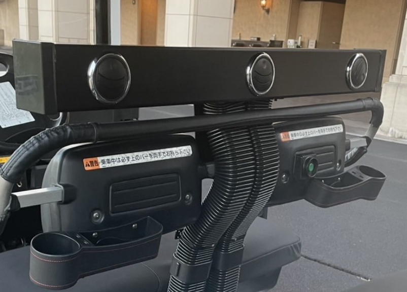 ゴルフカート用後付け冷房装置【OASIS -陽炎-】